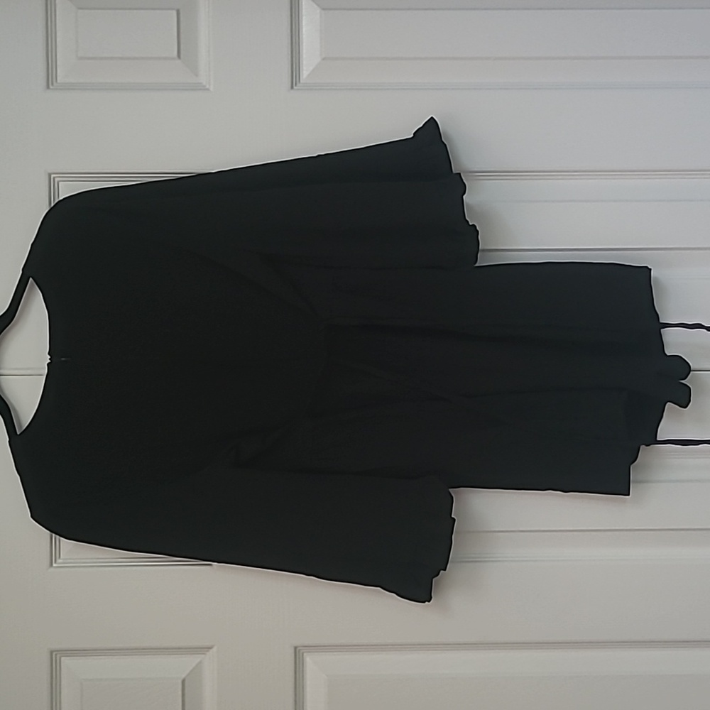 Bell-sleeved Modcloth Romper - Picture 5 of 6